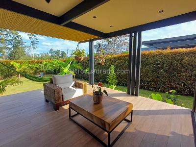 Casa de 4 alcobas en venta en Llanogrande, Rionegro, 1500 m² · foto 18 de 20