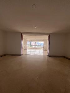 Apartamento de 4 alcobas en arriendo en Los Naranjos, Medellín, 400 m² · foto 4 de 20