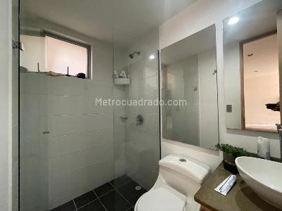 Apartamento en venta en Loma Del Escobero, Envigado · foto 12 de 13