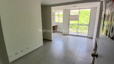 Apartamento de 2 alcobas en venta en El Porvenir, Rionegro, 54 m² · foto 2 de 20