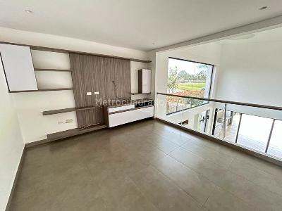 Casa de 5 alcobas en venta en Llanogrande, Rionegro, 1600 m² · foto 6 de 15