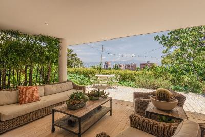 Casa de 4 alcobas en venta en El Tesoro, Medellín, 845 m² · foto 5 de 11