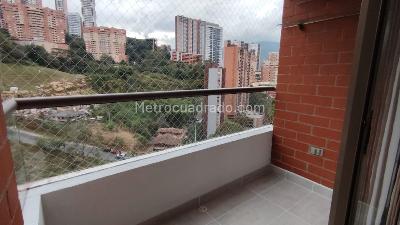 Apartamento de 2 alcobas en arriendo en Las Lomitas, Sabaneta, 75 m² · foto 3 de 16