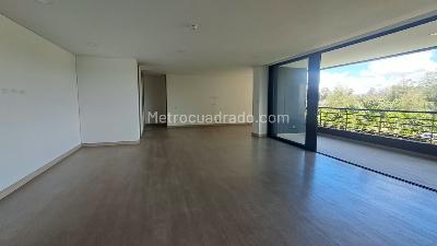 Apartamento de 2 alcobas en arriendo en Llanogrande, Rionegro, 190 m² · foto 5 de 20