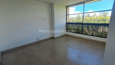 Apartamento de 2 alcobas en arriendo en Llanogrande, Rionegro, 190 m² · foto 9 de 20