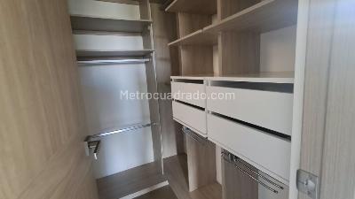 Apartamento de 2 alcobas en arriendo en Llanogrande, Rionegro, 190 m² · foto 12 de 20