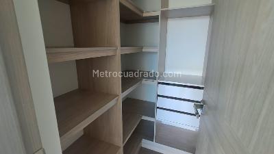 Apartamento de 2 alcobas en arriendo en Llanogrande, Rionegro, 190 m² · foto 13 de 20