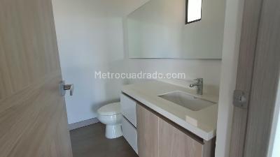 Apartamento de 2 alcobas en arriendo en Llanogrande, Rionegro, 190 m² · foto 15 de 20