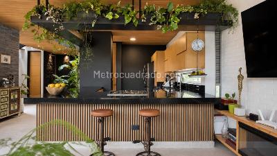 Casa de 3 alcobas en venta en Loma Del Chocho, Envigado, 310 m² · foto 19 de 20