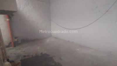 Casa de 5 alcobas en arriendo en Lalinde, Medellín, 300 m² · foto 12 de 16
