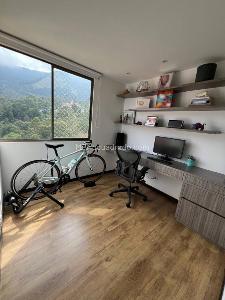 Apartamento en arriendo en El Poblado, Medellín · foto 2 de 20