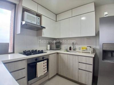 Apartamento en arriendo en El Poblado, Medellín · foto 11 de 20