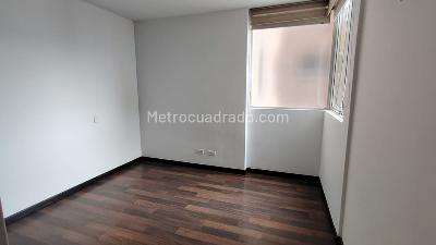Apartamento de 3 alcobas en arriendo en Las Santas, Medellín, 126 m² · foto 7 de 10