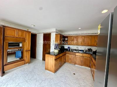 Casa en arriendo en El Poblado, Medellín · foto 18 de 20