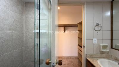 Apartamento de 3 alcobas en venta en El Poblado, Medellín, 114 m² · foto 10 de 20