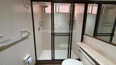 Apartamento de 3 alcobas en venta en El Poblado, Medellín, 114 m² · foto 18 de 20