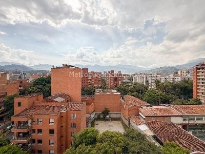 Apartamento de 3 alcobas en arriendo en Laureles, Medellín, 102 m² · foto 13 de 13