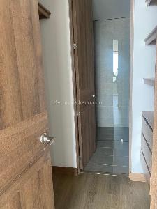 Apartamento de 2 alcobas en arriendo en Ciudad Del Rio, Medellín, 88 m² · foto 9 de 12