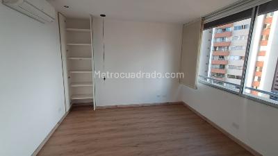 Apartamento de 1 alcoba en arriendo en Santa Maria De Los Angeles, Medellín, 70 m² · foto 6 de 13