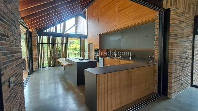 Casa de 3 alcobas en venta en Las Palmas, Medellín · foto 4 de 20