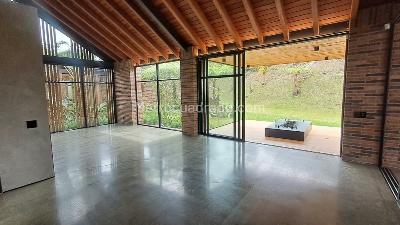 Casa de 3 alcobas en venta en Las Palmas, Medellín · foto 6 de 20