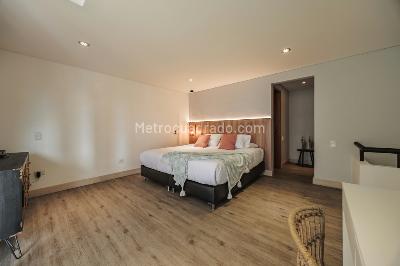 Apartamento de 1 alcoba en arriendo en El Poblado, Medellín, 77 m² · foto 11 de 15