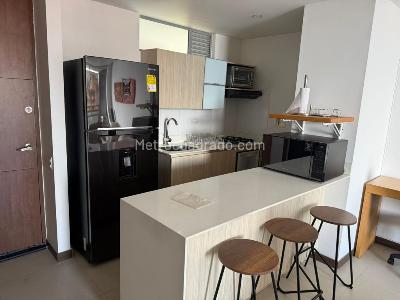 Apartamento de 1 alcoba en arriendo en El Poblado, Medellín, 67 m² · foto 2 de 8