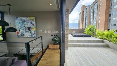 Apartamento de 2 alcobas en venta en Castropol, Medellín, 275 m² · foto 15 de 19