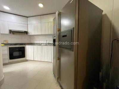 Apartamento de 3 alcobas en venta en San Lucas, Medellín, 160 m² · foto 10 de 20