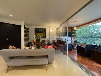 Apartamento de 3 alcobas en venta en San Lucas, Medellín, 160 m² · foto 18 de 20