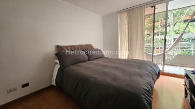 Apartamento de 3 alcobas en venta en El Tesoro, Medellín, 116 m² · foto 7 de 13