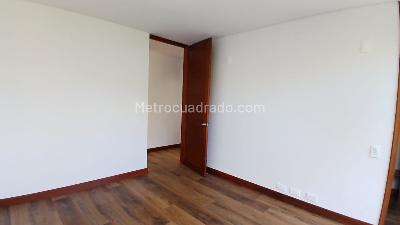 Apartamento de 3 alcobas en arriendo en Milla De Oro, Medellín, 120 m² · foto 7 de 19