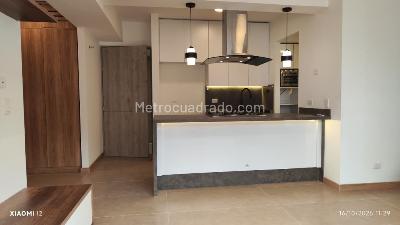 Apartamento de 3 alcobas en arriendo en Ciudad Del Rio, Medellín, 80 m² · foto 3 de 18
