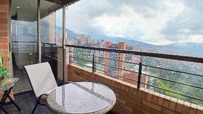 Apartamento de 3 alcobas en arriendo en El Tesoro, Medellín, 212 m² · foto 19 de 20