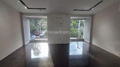 Casa de 3 alcobas en arriendo en Patio Bonito, Medellín, 250 m² · foto 2 de 18
