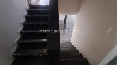 Casa de 3 alcobas en arriendo en Patio Bonito, Medellín, 250 m² · foto 6 de 18