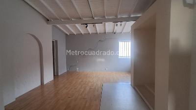 Casa de 3 alcobas en arriendo en Patio Bonito, Medellín, 250 m² · foto 10 de 18