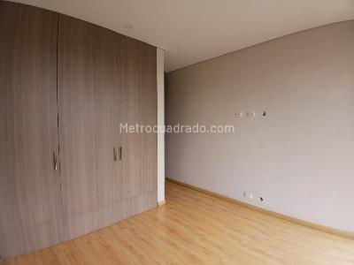 Apartamento de 2 alcobas en venta en Alejandría, Medellín, 143 m² · foto 13 de 20
