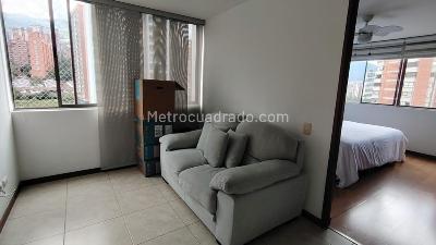 Apartamento de 3 alcobas en arriendo en Santa Fe, Medellín, 140 m² · foto 3 de 15