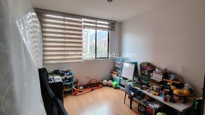 Apartamento de 3 alcobas en arriendo en Santa Fe, Medellín, 140 m² · foto 4 de 15