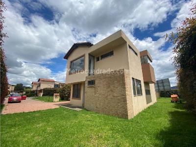Casa en venta en Vereda Chuntame, Cajicá · foto 2 de 20