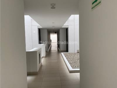 Apartamento en venta en Centro, Cajicá · foto 3 de 20
