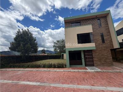 Casa en venta en Canelon, Cajicá · foto 2 de 20