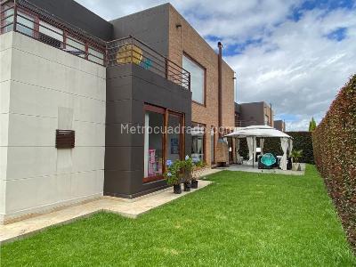 Casa en venta en Canelon, Cajicá · foto 2 de 20