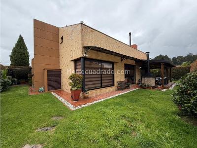 Casa en venta en Canelon, Cajicá · foto 2 de 20