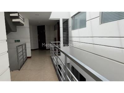 Apartaestudio en venta en Cedritos, Bogotá, 60 m² · foto 9 de 20