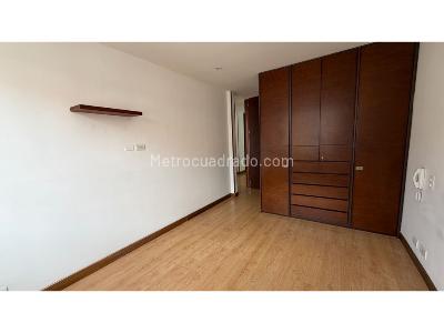 Apartaestudio en venta en Cedritos, Bogotá, 60 m² · foto 11 de 20