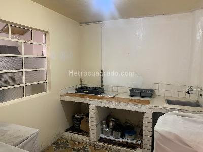 Casa de 5 alcobas en venta en Ciudad Jardin Norte, Bogotá, 317 m² · foto 3 de 11