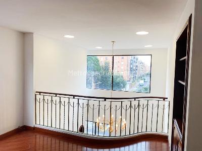 Apartamento en venta en Santa Barbara Occidental, Bogotá · foto 8 de 14