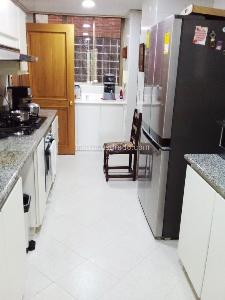 Apartamento de 3 alcobas en venta en Santa Paula, Bogotá, 198 m² · foto 6 de 6
